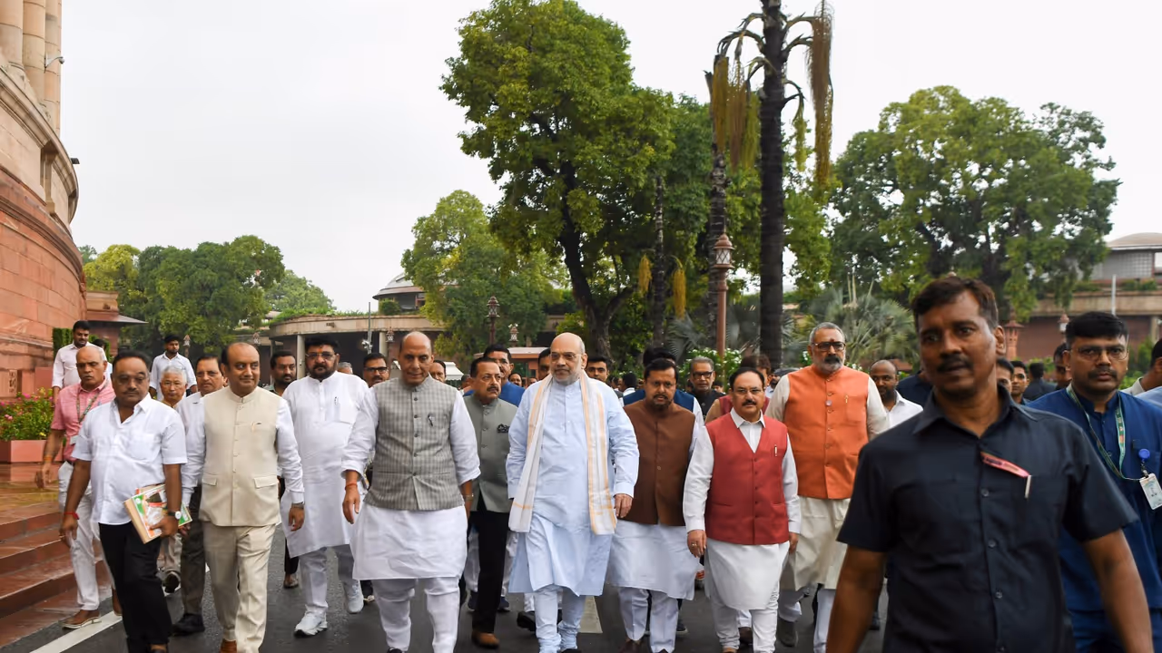 NDA delegation (File Photo/ANI) NDA delegation (File Photo/ANI)