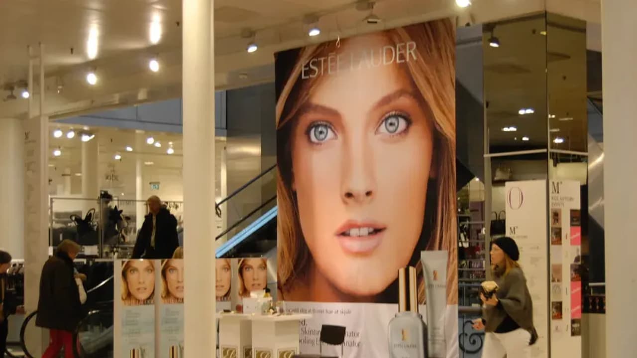 https://stocktwits.com/news articles/markets/equity/estee lauders fiscal 2025 sales outlook disappoints/chLUdTqRb0L https://stocktwits.com/news articles/markets/equity/estee lauders fiscal 2025 sales outlook disappoints/chLUdTqRb0L