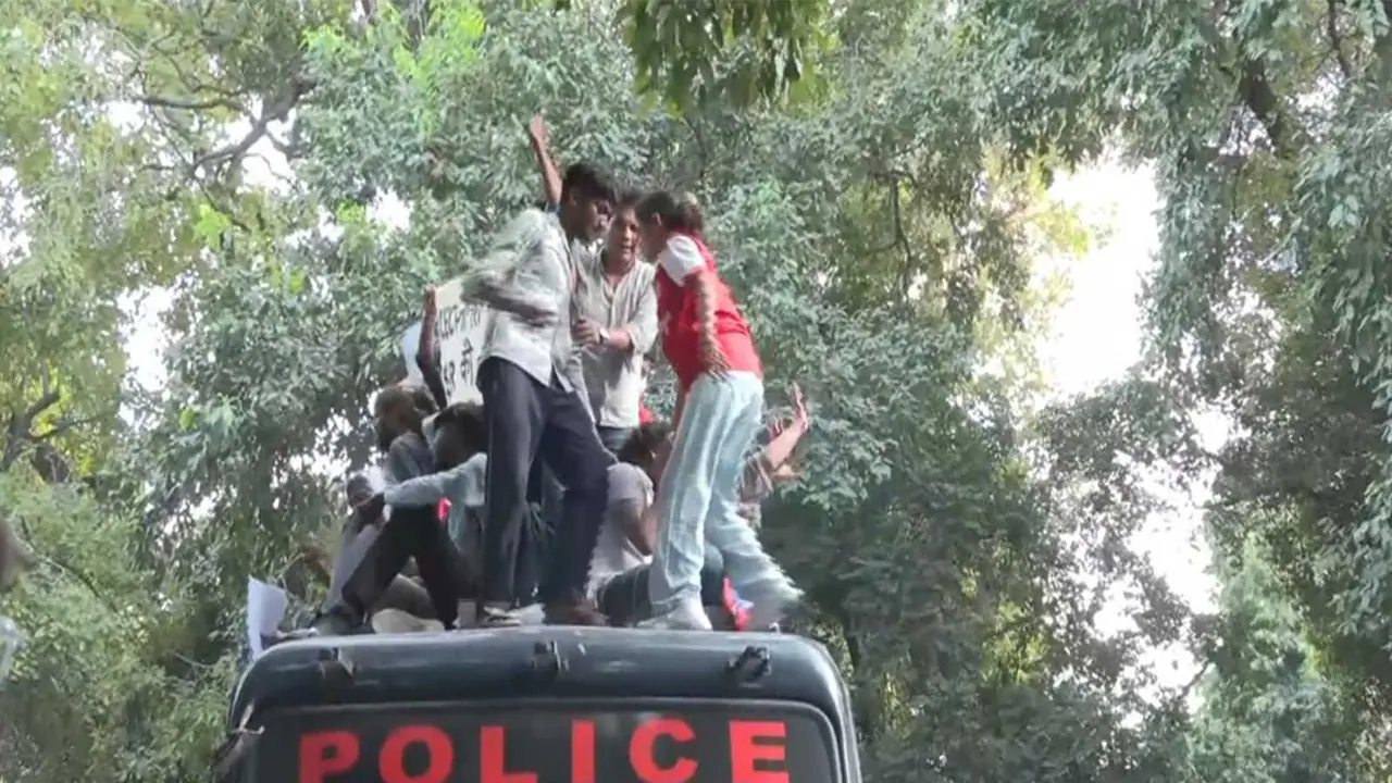 AISA holds protest march demanding CEC’s resignation (Photo/ANI) AISA holds protest march demanding CEC’s resignation (Photo/ANI)