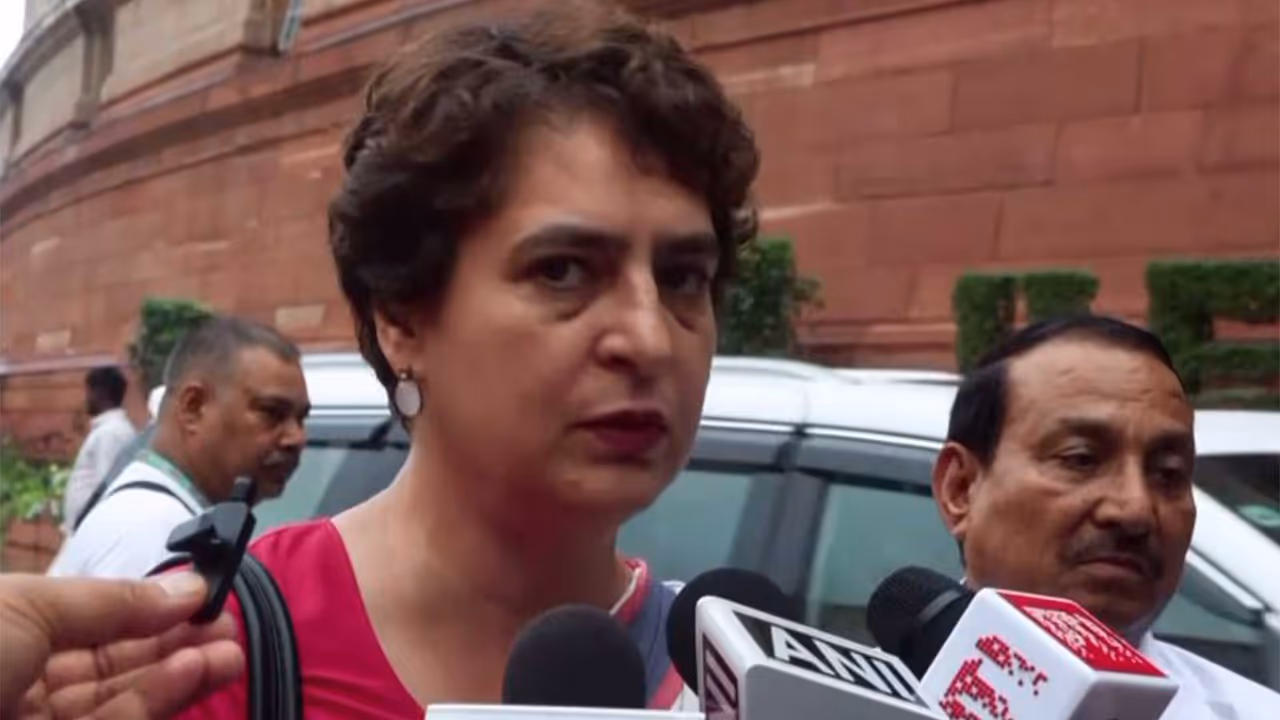 Congress MP Priyanka Gandhi Vadra (Photo/ANI) Congress MP Priyanka Gandhi Vadra (Photo/ANI)