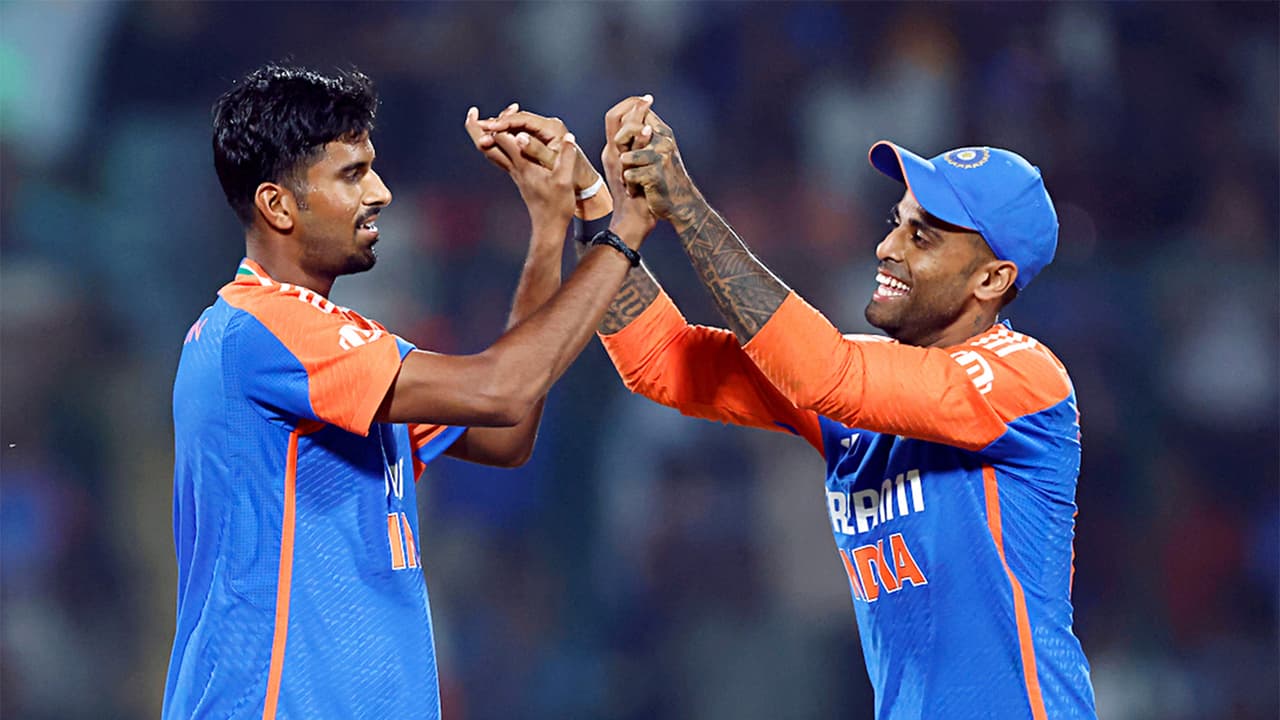 Washington Sundar and captain Suryakumar (Photo/ANI) Washington Sundar and captain Suryakumar (Photo/ANI)