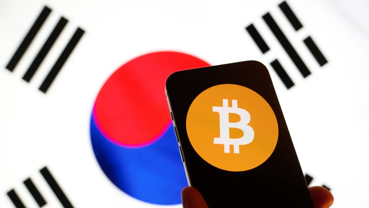 https://stocktwits.com/news articles/markets/cryptocurrency/crypto crackdown bitcoin used to launder millions in south korea s meth ring bust/cmULQEXR4e7 https://stocktwits.com/news articles/markets/cryptocurrency/crypto crackdown bitcoin used to launder millions in south korea s meth ring bust/cmULQEXR4e7