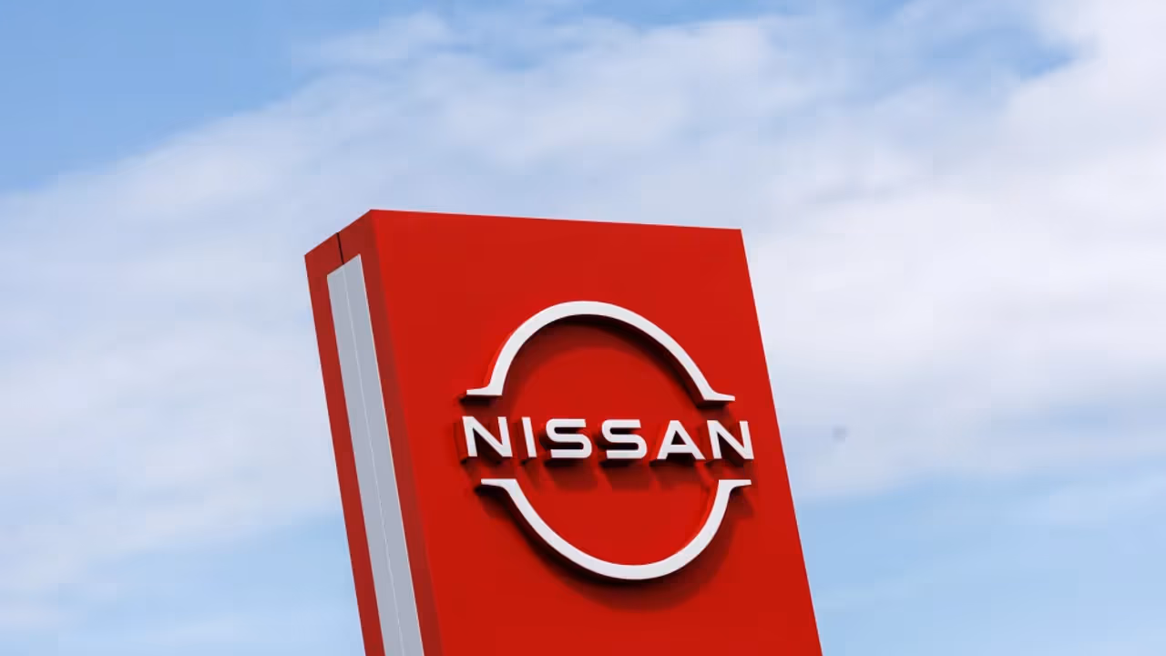 https://stocktwits.com/news articles/markets/equity/nissan stock sinks in tokyo after mercedes benz pension trust moves to dump entire 3 8 stake amid restructuring woes/chsHWckRdSO