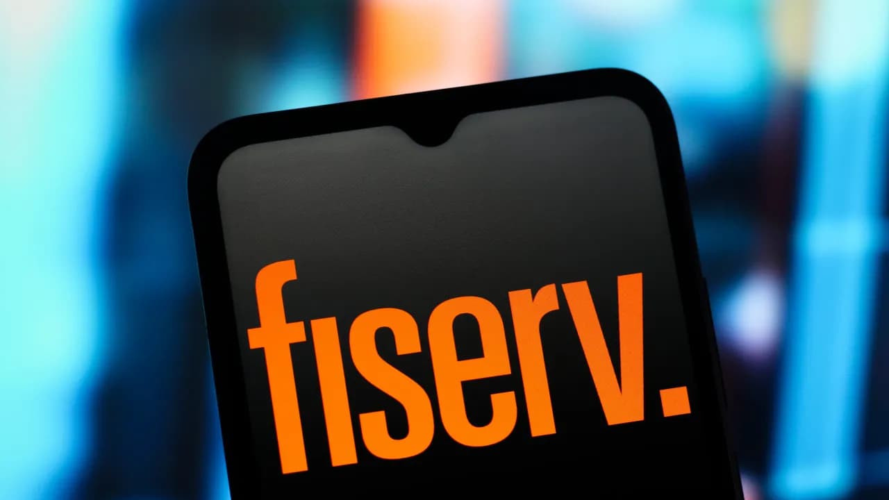 https://stocktwits.com/news articles/markets/equity/fiserv stock lands downgrade on wall street after nosedive/cLGFKqcR3DL