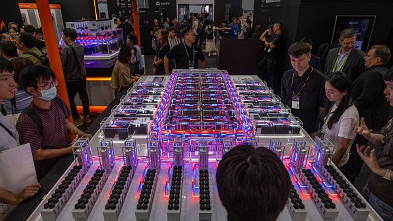 https://stocktwits.com/news articles/markets/equity/vertiv to acquire king environmental as ai drives demand for liquid cooling services/cZM76r1RB9e https://stocktwits.com/news articles/markets/equity/vertiv to acquire king environmental as ai drives demand for liquid cooling services/cZM76r1RB9e
