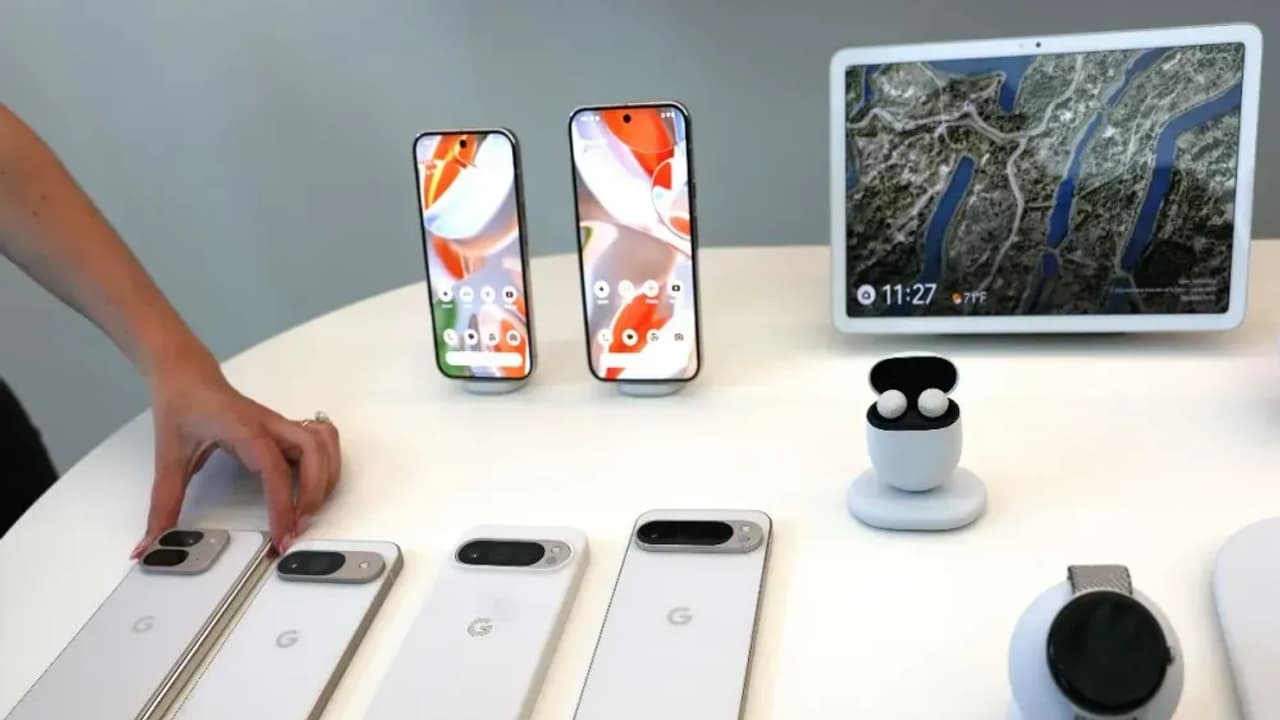 https://stocktwits.com/news articles/markets/equity/google unveils direct to consumer pixel storefront for indian buyers/ch0AHQcRbty