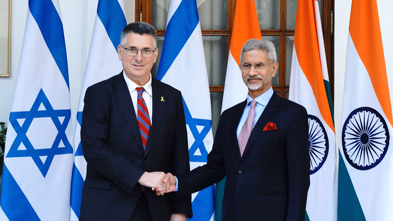 Israeli Foreign Minister Gideon Sa'ar and EAM S Jaishankar (Photo/ X@DrSJaishankar)
