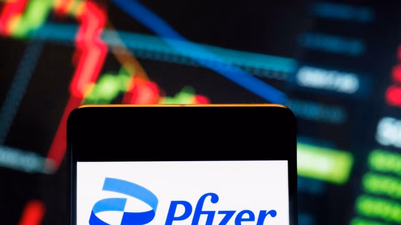 https://stocktwits.com/news articles/markets/equity/why did pfe mmed de stocks surge to 52 week highs today/cZsAO38RJuP https://stocktwits.com/news articles/markets/equity/why did pfe mmed de stocks surge to 52 week highs today/cZsAO38RJuP