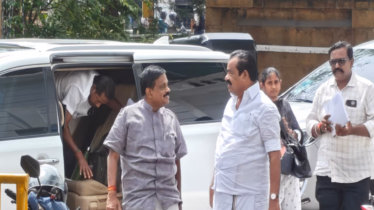 Four former AIADMK MLAs to appear before Assembly Speaker today (Photo/ANI) Four former AIADMK MLAs to appear before Assembly Speaker today (Photo/ANI)