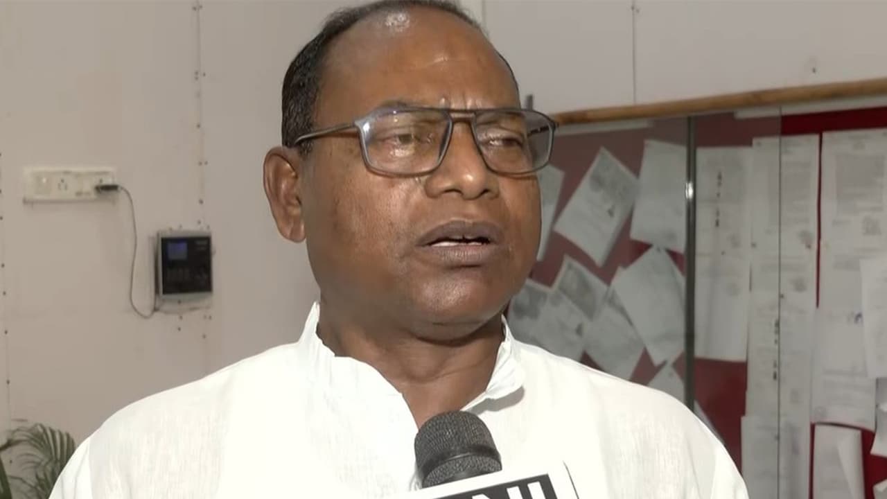 Congress leader Ramachandra Kadam (Photo/ANI) Congress leader Ramachandra Kadam (Photo/ANI)