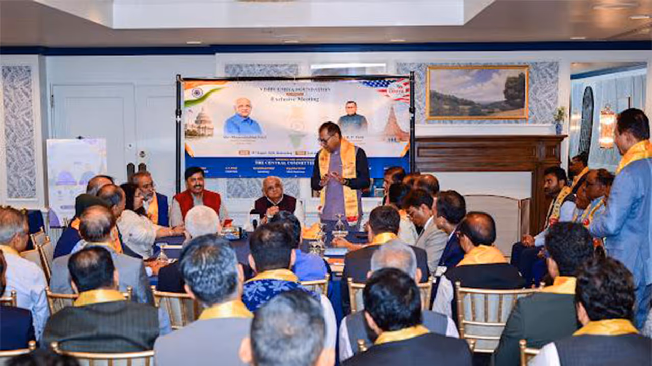Gujarat CM Bhupendra Patel interacts with Gujarati community (Photo/GujaratCMO) Gujarat CM Bhupendra Patel interacts with Gujarati community (Photo/GujaratCMO)