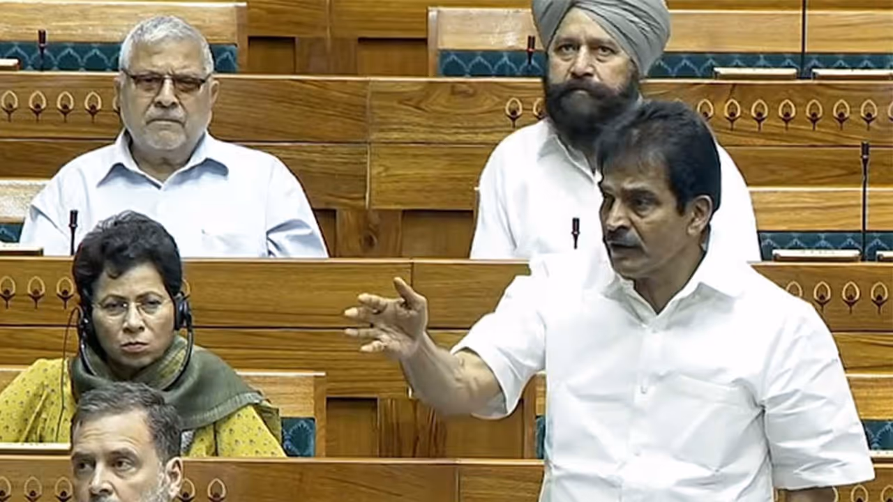 Congress MP KC Venugopal (File Photo/ANI) Congress MP KC Venugopal (File Photo/ANI)