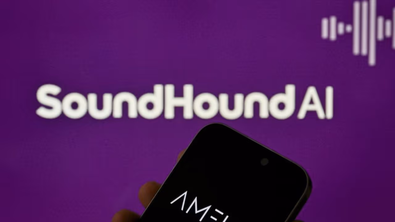 https://stocktwits.com/news articles/markets/equity/sound hound stock breaks above 17 to 8 month high/chDh13YR3P7