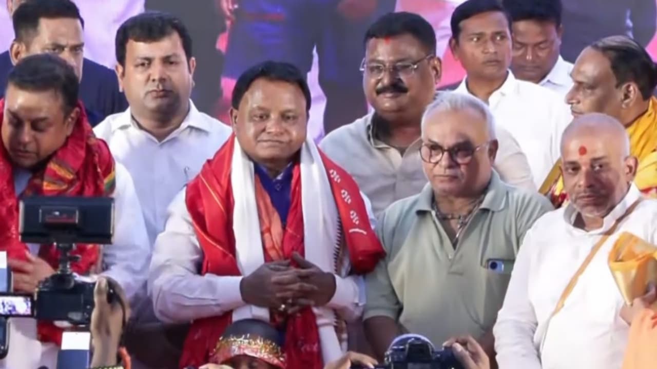 CM Mohan Charan Majhi being facilitated (Photo/ANI) CM Mohan Charan Majhi being facilitated (Photo/ANI)