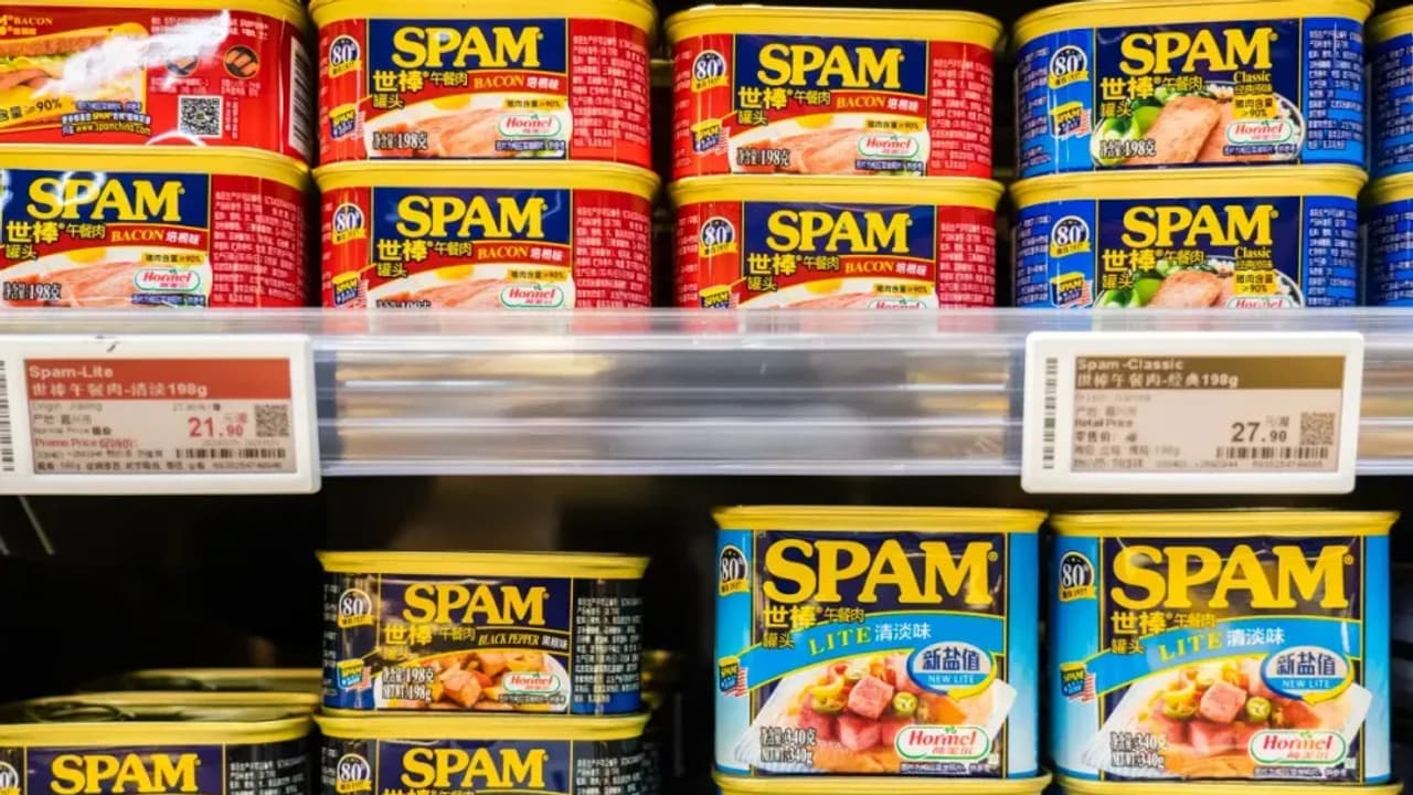 https://stocktwits.com/news articles/markets/equity/hormel foods stock hits decade low after profit warning drives buy calls from retail investors/chtTIPoRdZr https://stocktwits.com/news articles/markets/equity/hormel foods stock hits decade low after profit warning drives buy calls from retail investors/chtTIPoRdZr