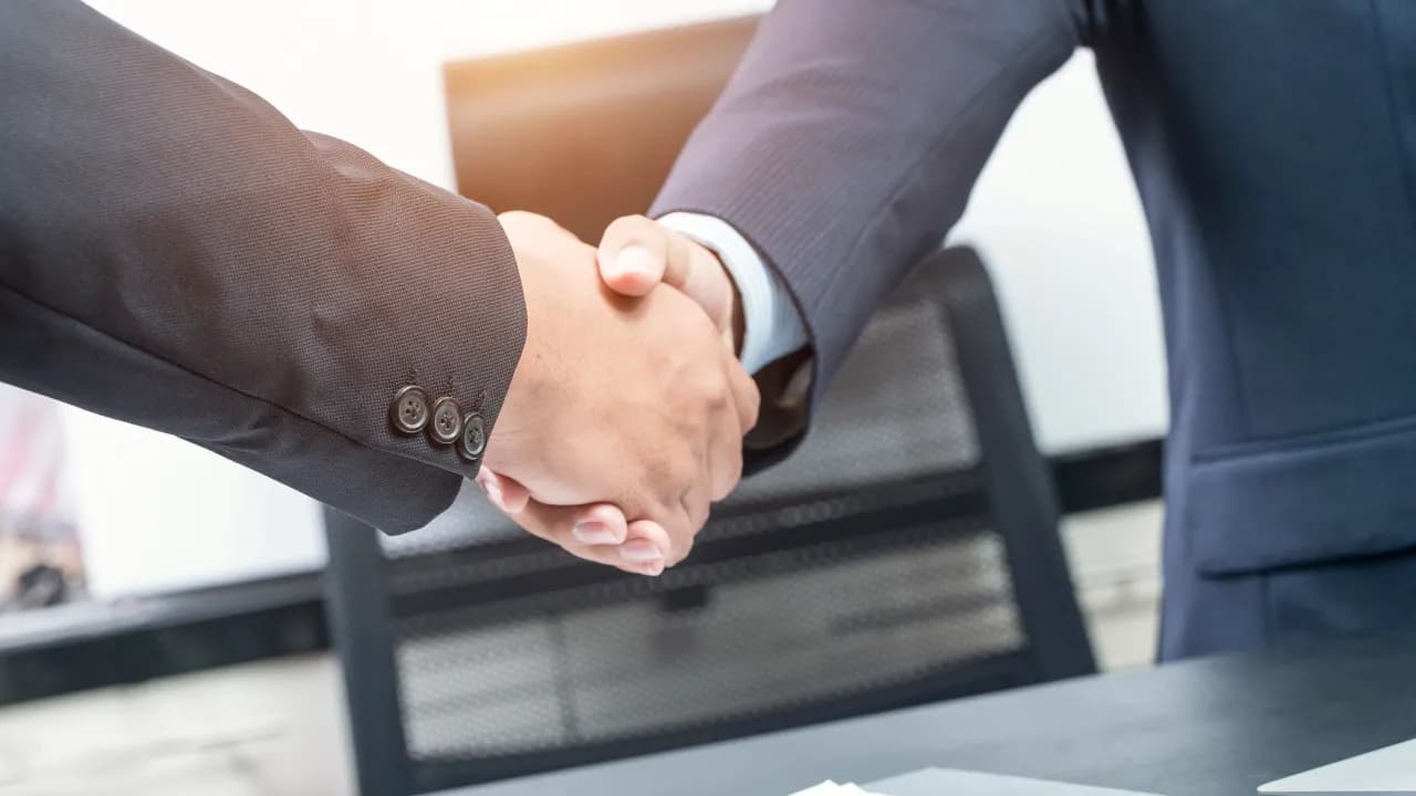 https://stocktwits.com/news articles/markets/equity/huntsman and olin merge in all stock deal to tackle global specialty chemicals challenges we compete more today against countries than companies/cZKWnzAR7EY https://stocktwits.com/news articles/markets/equity/huntsman and olin merge in all stock deal to tackle global specialty chemicals challenges we compete more today against countries than companies/cZKWnzAR7EY
