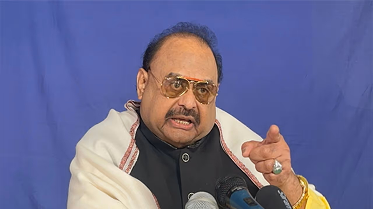 Muttahida Qaumi Movement (MQM) founder Altaf Hussain (File Photo/ANI) Muttahida Qaumi Movement (MQM) founder Altaf Hussain (File Photo/ANI)