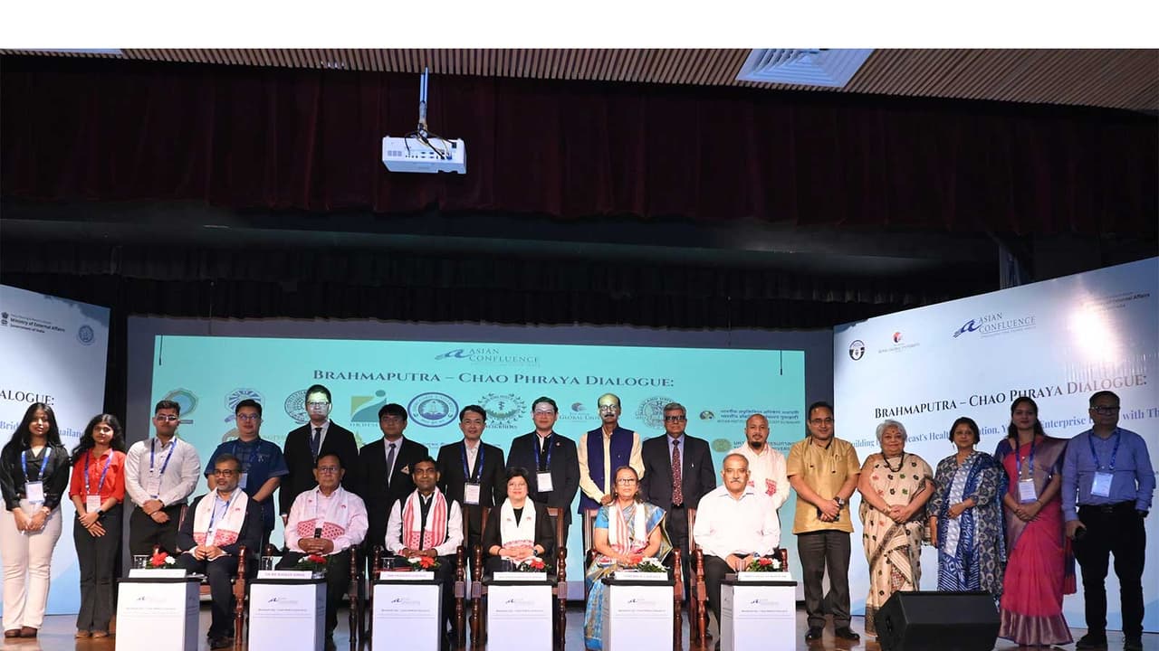 Delegates from India and Thailand during the Brahmaputra Chao Phraya Dialogue held in Guwahati and Shillong to strengthen cooperation in trade, education, connectivity and regional development. (Photo/ ANI) Delegates from India and Thailand during the Brahmaputra Chao Phraya Dialogue held in Guwahati and Shillong to strengthen cooperation in trade, education, connectivity and regional development. (Photo/ ANI)