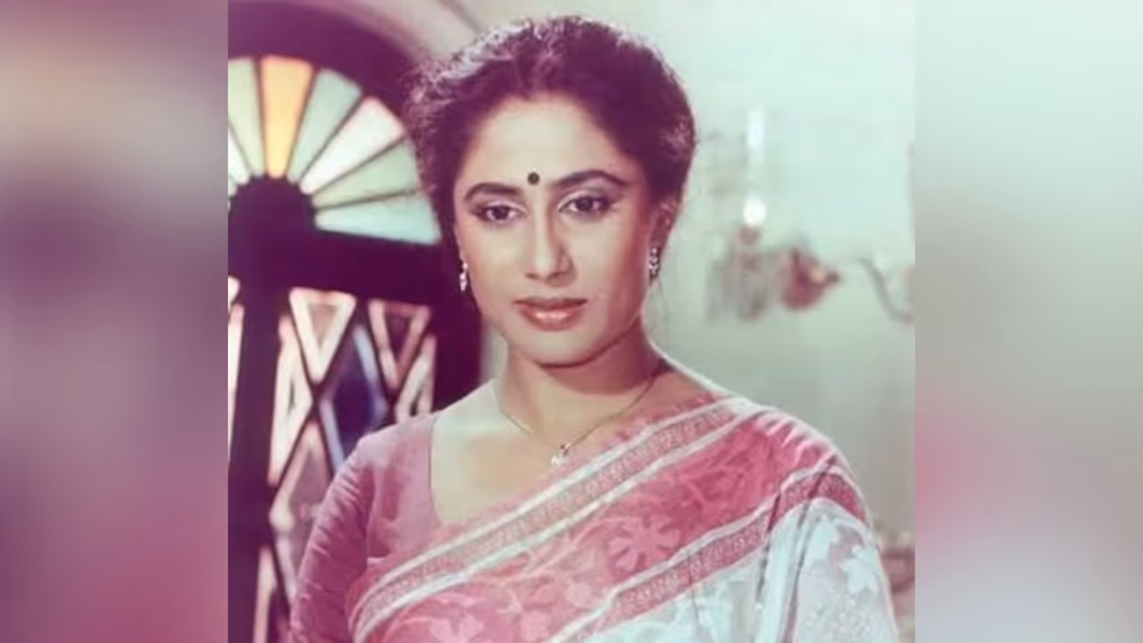 Late Smita Patil (Photo/instagram/rajbabbarmp) Late Smita Patil (Photo/instagram/rajbabbarmp)