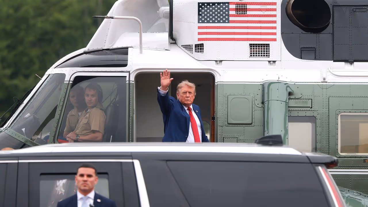 https://stocktwits.com/news articles/markets/equity/umac rcat onds avav ktos stocks rise overnight trump takes aim at foreign drones with new tariffs/cZotbPSRJib https://stocktwits.com/news articles/markets/equity/umac rcat onds avav ktos stocks rise overnight trump takes aim at foreign drones with new tariffs/cZotbPSRJib