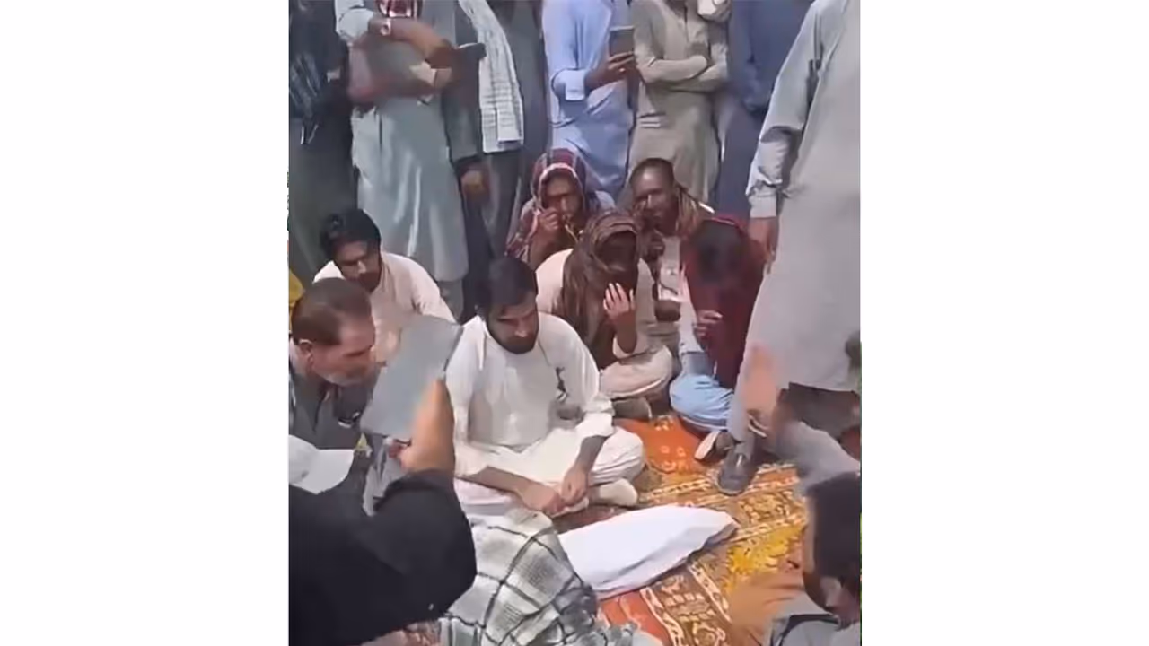 Protests in Surab after alleged air strike on Balochi activists (Photo/@Zara_Baloch26) Protests in Surab after alleged air strike on Balochi activists (Photo/@Zara_Baloch26)