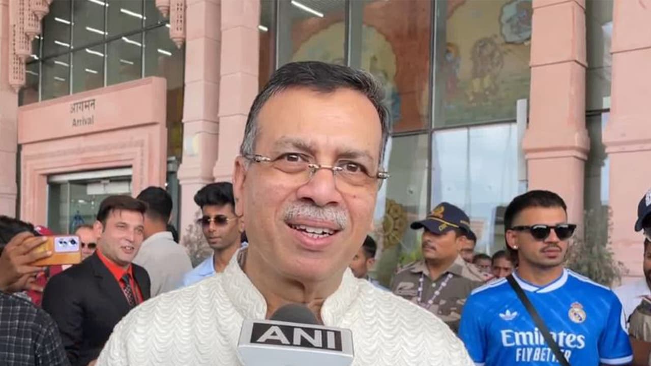 LSG owner Sanjiv Goenka (Photo: ANI) LSG owner Sanjiv Goenka (Photo: ANI)