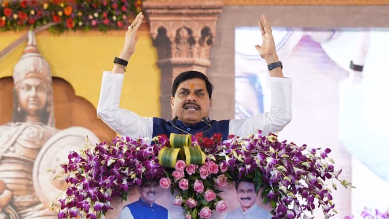MP CM Mohan Yadav addressing the program in Khandwa (Photo / X @CMMadhyaPradesh) MP CM Mohan Yadav addressing the program in Khandwa (Photo / X @CMMadhyaPradesh)