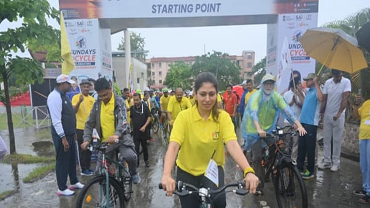 SAI Guwahati and IIT Guwahati host of Sundays on Cycle (Photo: PIB) SAI Guwahati and IIT Guwahati host of Sundays on Cycle (Photo: PIB)