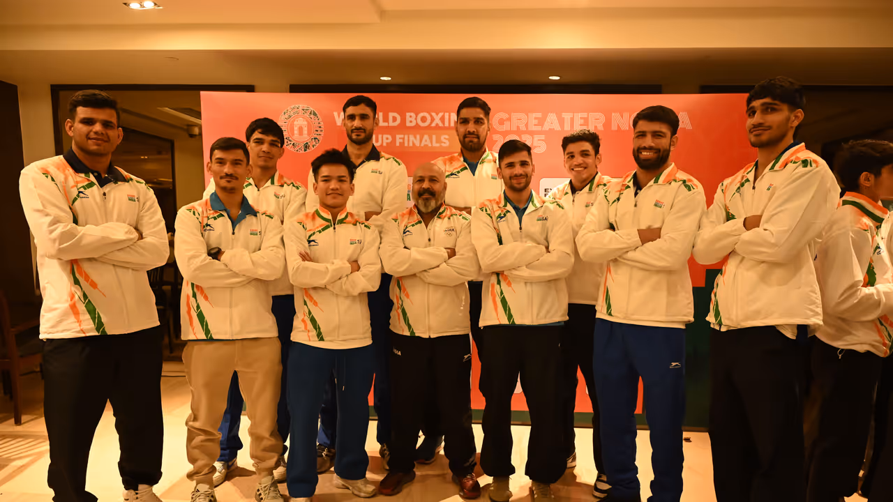 Boxing team with the coach (Photo:ANI)