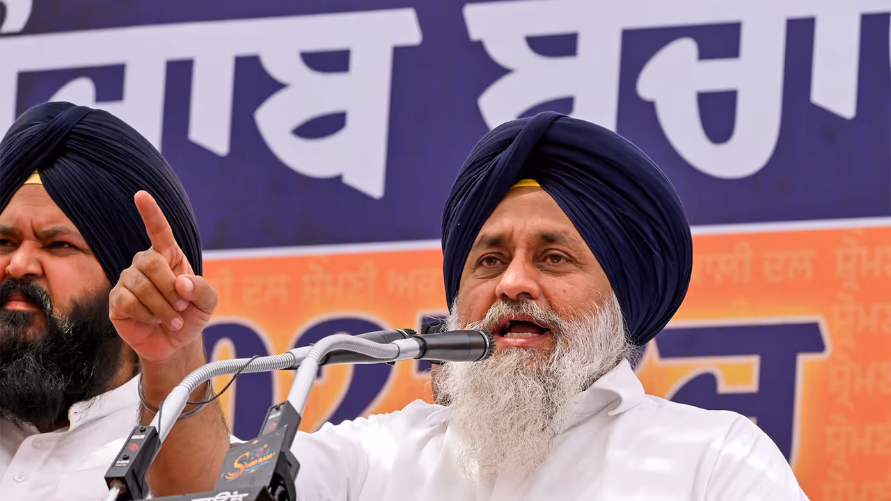 Shiromani Akali Dal (SAD) President Sukhbir Singh Badal (File photo/ANI) Shiromani Akali Dal (SAD) President Sukhbir Singh Badal (File photo/ANI)