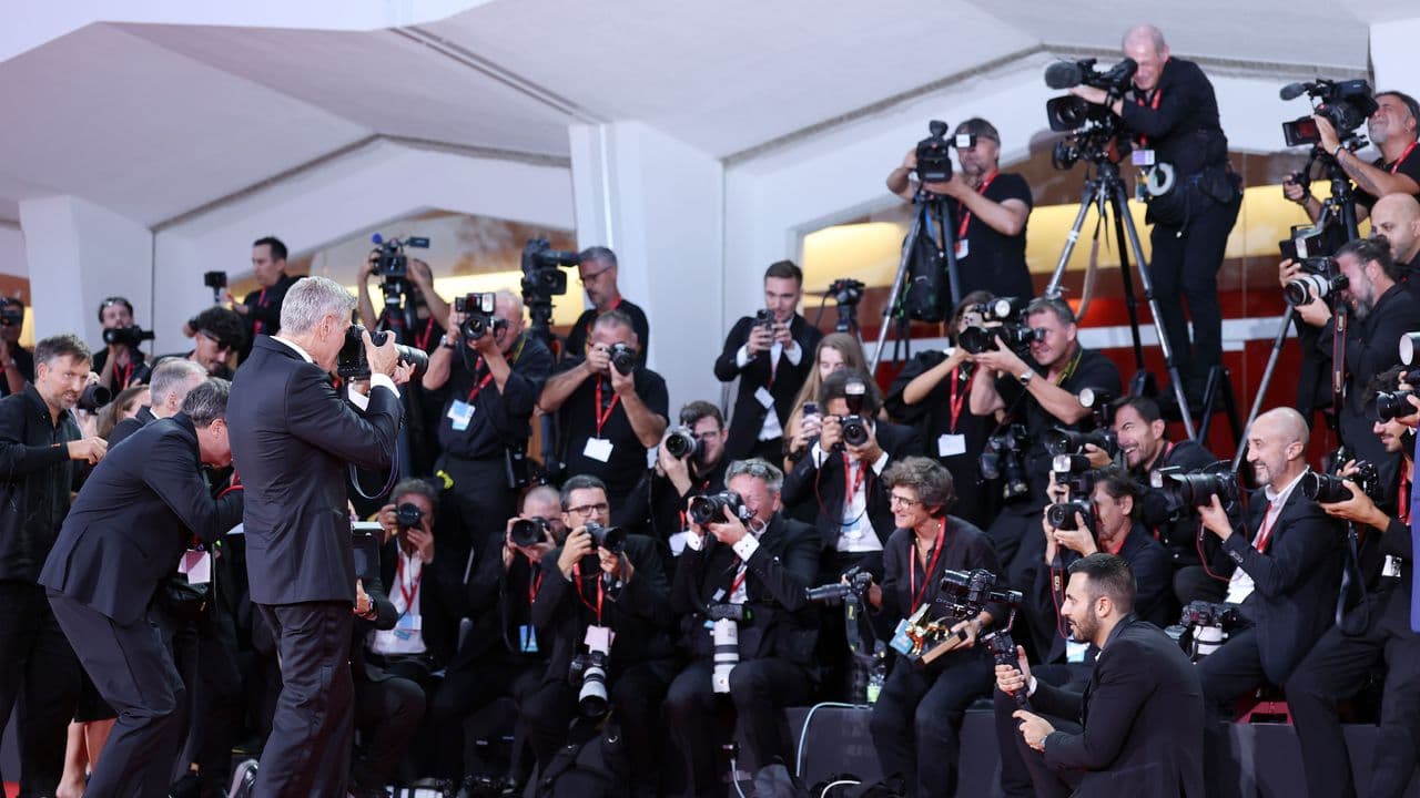 https://stocktwits.com/news articles/markets/equity/after failed shutterstock merger and nyse delisting getty plans chapter 11 bankruptcy/cZxBE7YRBoR https://stocktwits.com/news articles/markets/equity/after failed shutterstock merger and nyse delisting getty plans chapter 11 bankruptcy/cZxBE7YRBoR