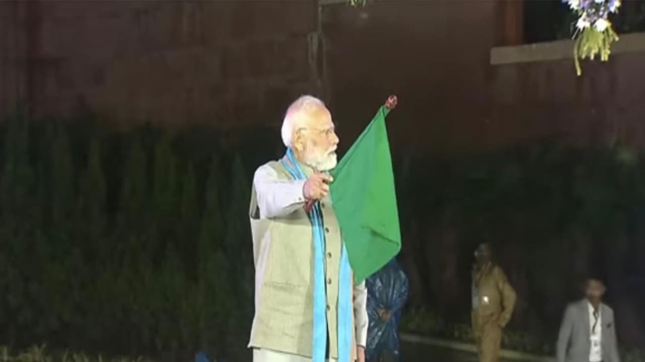 Prime Minister dedicating a series of development projects. (Photo/Gujarat CMO) Prime Minister dedicating a series of development projects. (Photo/Gujarat CMO)