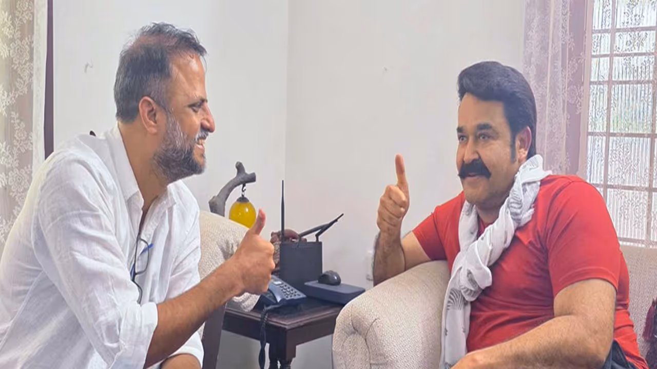 Jude Anthany Joseph and Mohanlal (Photo/X@Mohanlal) Jude Anthany Joseph and Mohanlal (Photo/X@Mohanlal)