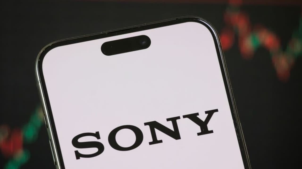 Sony Stock Surges After Q3 Earnings Beat, Raised Outlook: Retail’s Not Convinced Sony Stock Surges After Q3 Earnings Beat, Raised Outlook: Retail’s Not Convinced