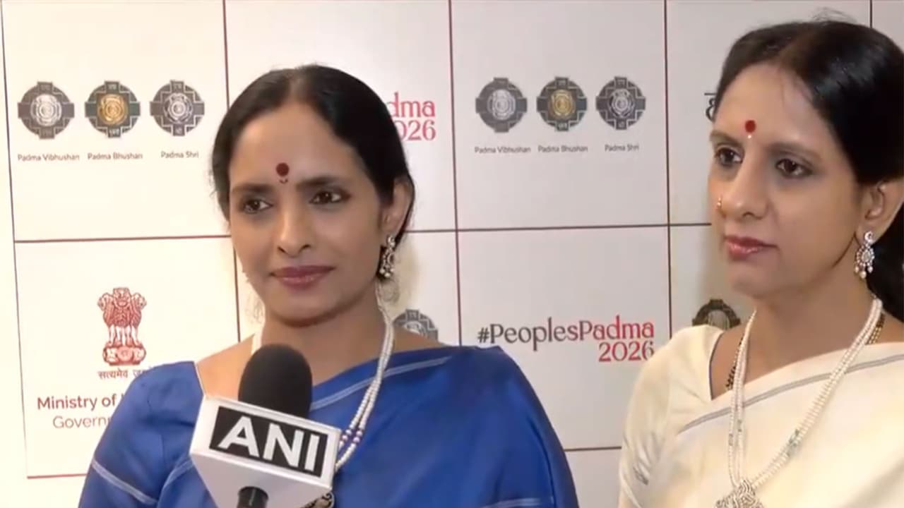 Carnatic vocalist duo Ranjani and Gayatri Balasubramanian (Photo/ANI) Carnatic vocalist duo Ranjani and Gayatri Balasubramanian (Photo/ANI)
