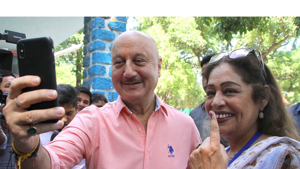Anupam Kher, Kirron Kher (Photo/ANI) Anupam Kher, Kirron Kher (Photo/ANI)