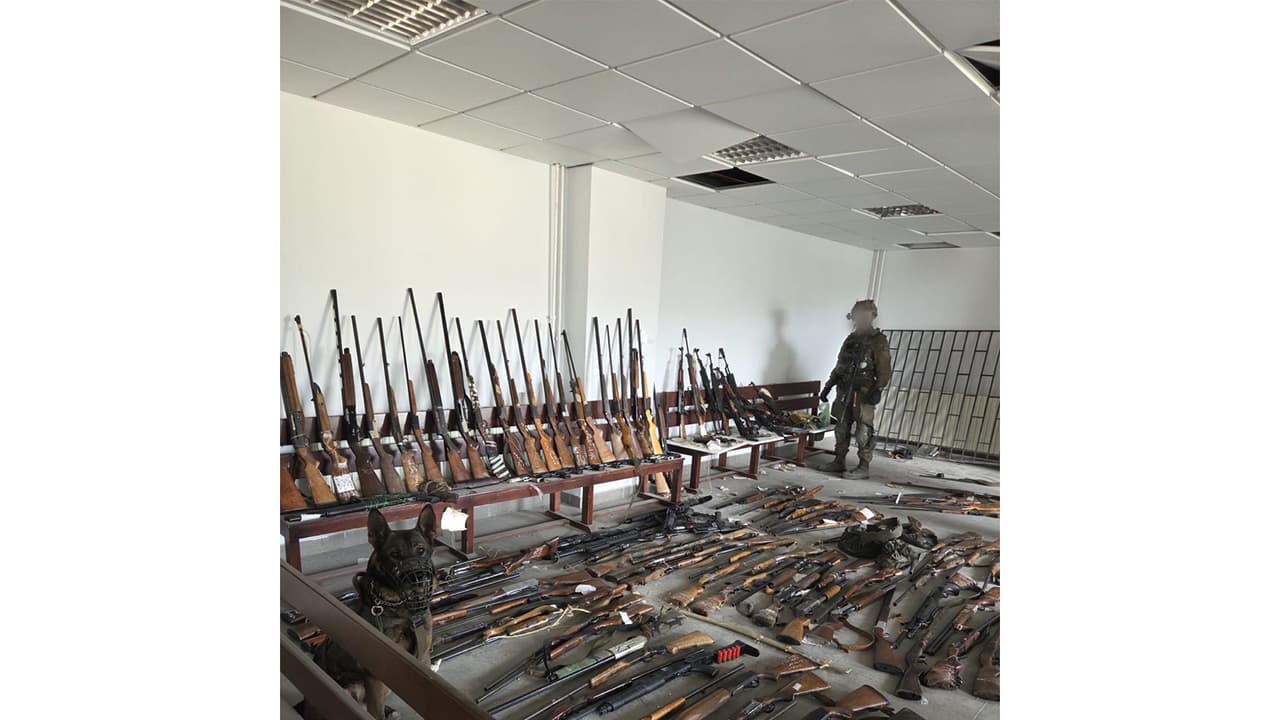IDF finds weapons inside a school in Bint Jbeil, Lebanon (Photo/X@IDF) IDF finds weapons inside a school in Bint Jbeil, Lebanon (Photo/X@IDF)