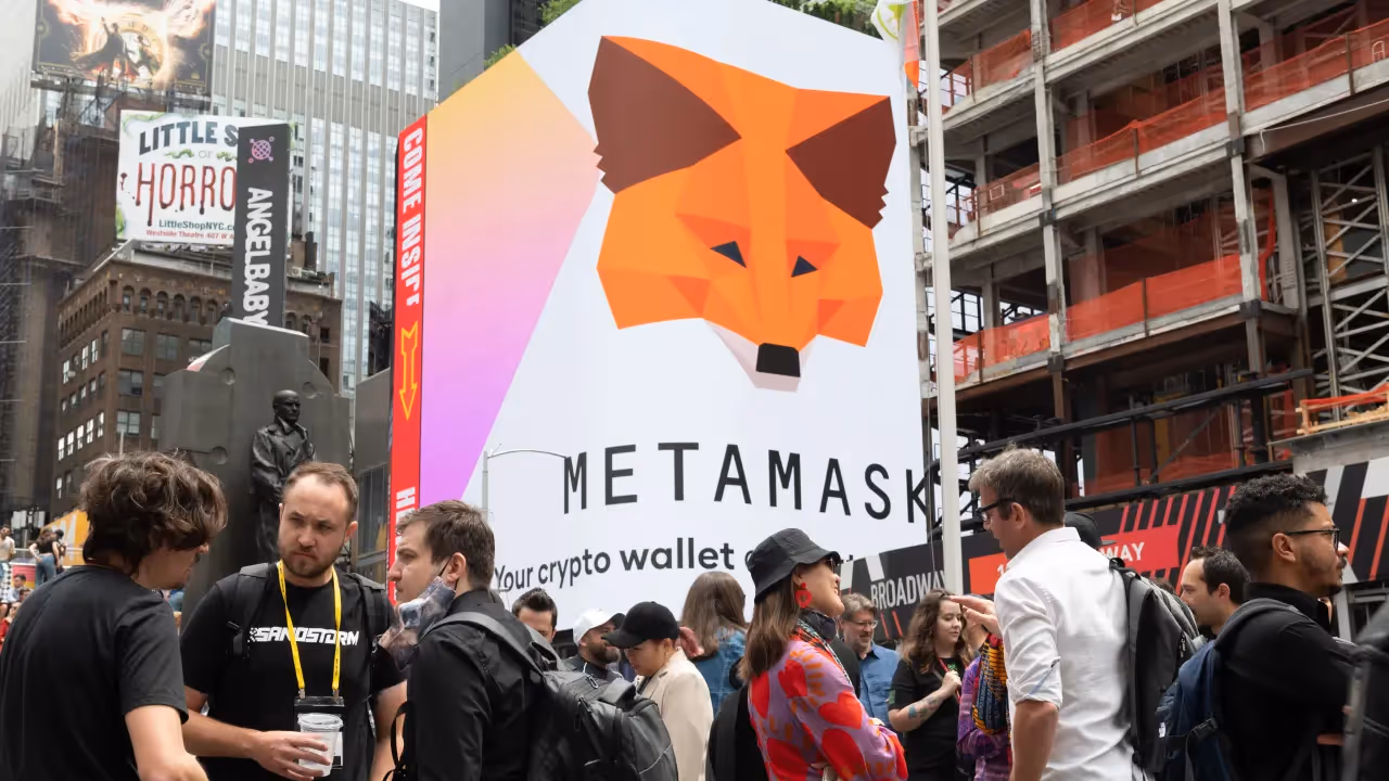 https://stocktwits.com/news articles/markets/cryptocurrency/metamask adds perpetual futures trading prepares polymarket integration/ch6EkSOR3i1 https://stocktwits.com/news articles/markets/cryptocurrency/metamask adds perpetual futures trading prepares polymarket integration/ch6EkSOR3i1