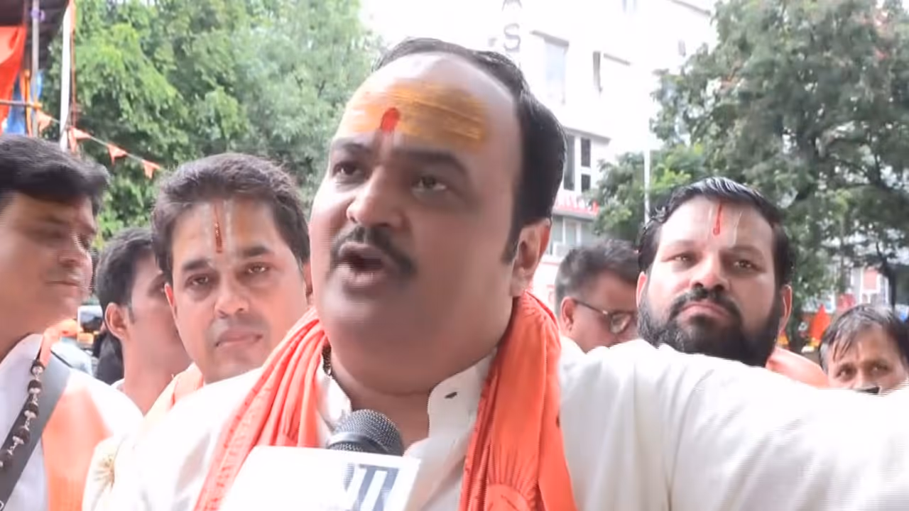 Shiv Sena (UBT) spokesperson Anand Dubey (Photo/ANI) Shiv Sena (UBT) spokesperson Anand Dubey (Photo/ANI)