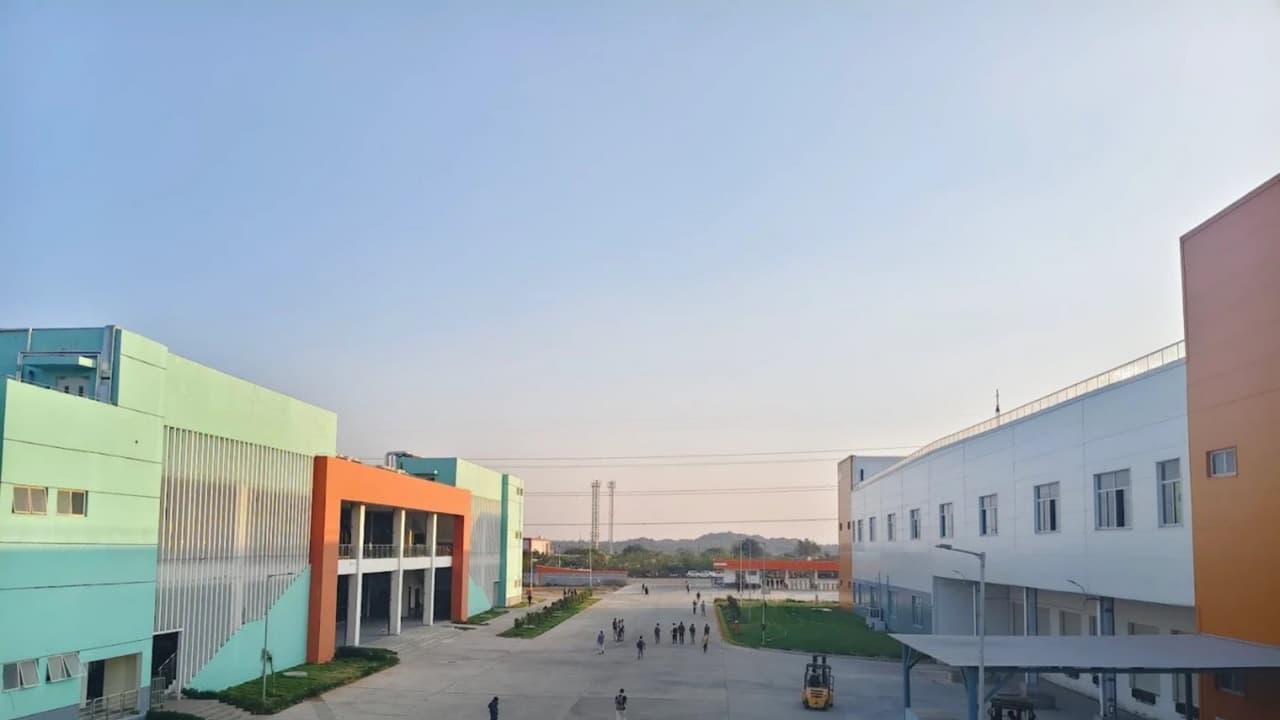 Foxconn Interconnect Technology’s (FIT) manufacturing factory at Kongara Kalan (Photo/@KTRBRS) Foxconn Interconnect Technology’s (FIT) manufacturing factory at Kongara Kalan (Photo/@KTRBRS)