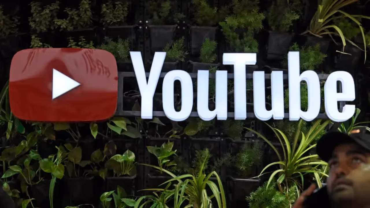 https://stocktwits.com/news articles/markets/equity/googl nflx stocks in focus alphabet s you tube reportedly rolls out fresh tools to prevent creators from defecting to netflix/cZM42agRBB3 https://stocktwits.com/news articles/markets/equity/googl nflx stocks in focus alphabet s you tube reportedly rolls out fresh tools to prevent creators from defecting to netflix/cZM42agRBB3
