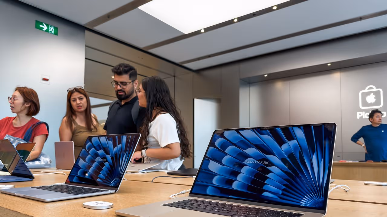 https://stocktwits.com/news articles/markets/equity/aapl flag ai requests data access macs meta muse agent/cZDZdgsRBKv https://stocktwits.com/news articles/markets/equity/aapl flag ai requests data access macs meta muse agent/cZDZdgsRBKv