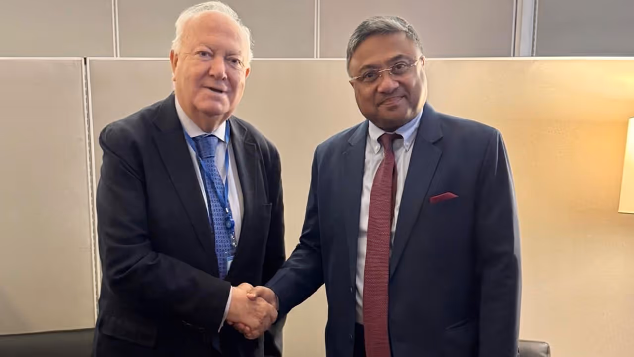 Ministry of External Affairs Secretary (West) Sibi George meets United Nations Alliance of Civilizations (UNAOC) High Representative Miguel Moratinos (On Left) (Photo/X/@MEAIndia) Ministry of External Affairs Secretary (West) Sibi George meets United Nations Alliance of Civilizations (UNAOC) High Representative Miguel Moratinos (On Left) (Photo/X/@MEAIndia)