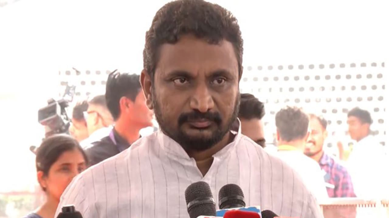 NCP leader Amol Mitkari (Photo/ANI) NCP leader Amol Mitkari (Photo/ANI)