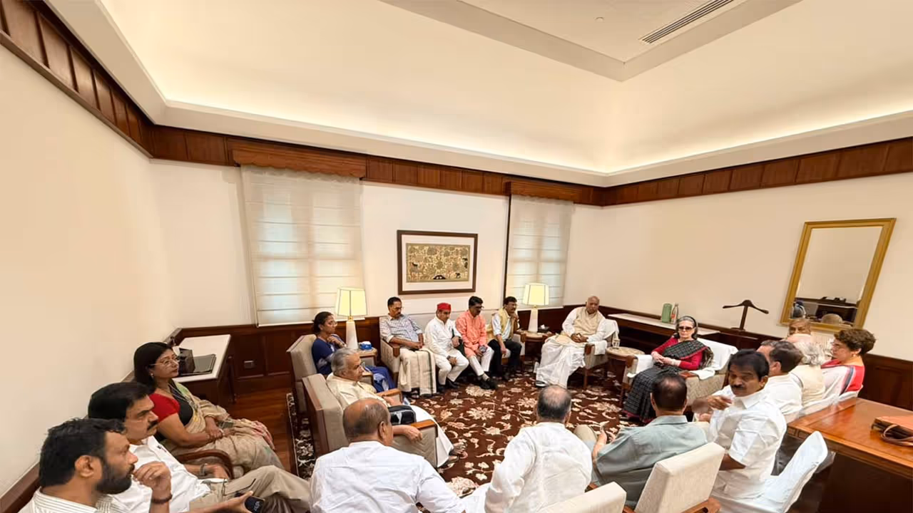 Meeting of INDIA bloc leaders (Photo/Courtesy AICC) Meeting of INDIA bloc leaders (Photo/Courtesy AICC)