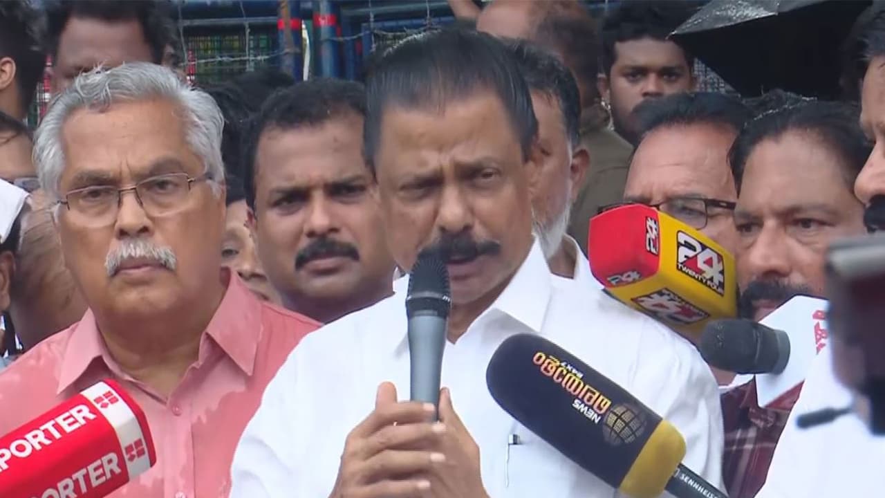 CPIM State Secretary MV Govindan (Photo/ANI) CPIM State Secretary MV Govindan (Photo/ANI)