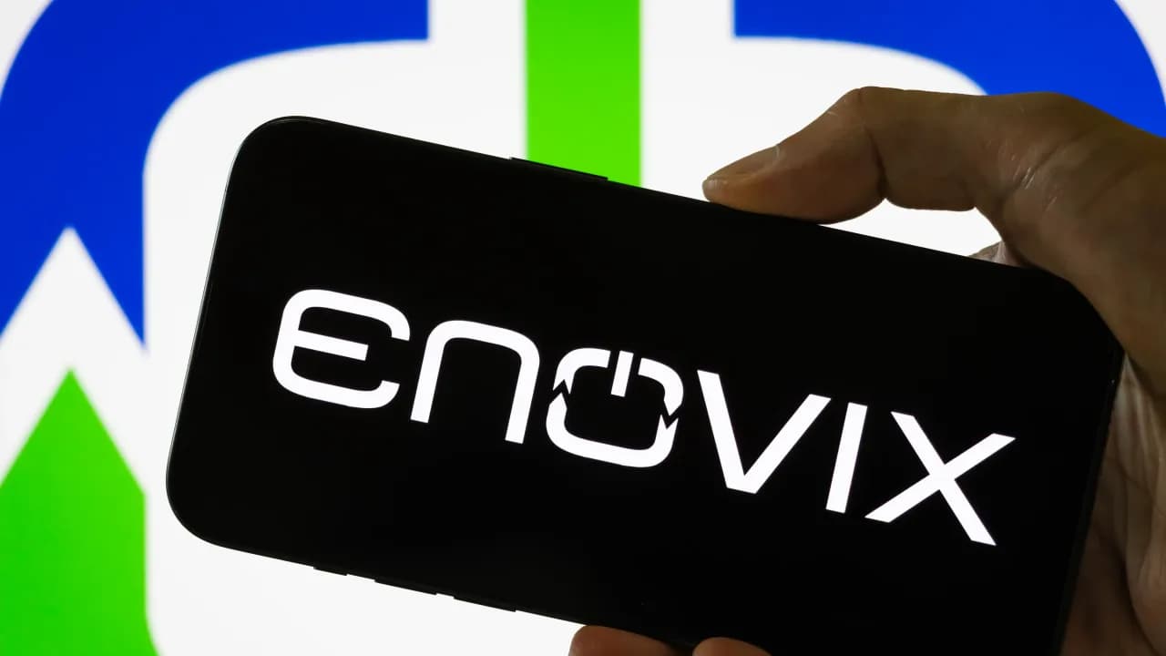 https://stocktwits.com/news articles/markets/equity/why did enovix stock slip in after hours trading/chwNcqLRdHP https://stocktwits.com/news articles/markets/equity/why did enovix stock slip in after hours trading/chwNcqLRdHP