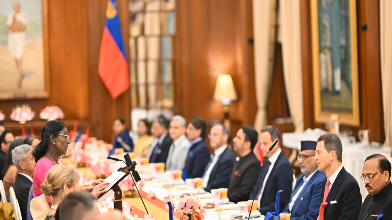 President Droupadi Murmu addresses a banquet hosted in honour of Liechtenstein’s Hereditary Prince Alois and Hereditary Princess Sophie at Rashtrapati Bhavan in New Delhi. (Photo: X/@rashtrapatibhvn) President Droupadi Murmu addresses a banquet hosted in honour of Liechtenstein’s Hereditary Prince Alois and Hereditary Princess Sophie at Rashtrapati Bhavan in New Delhi. (Photo: X/@rashtrapatibhvn)