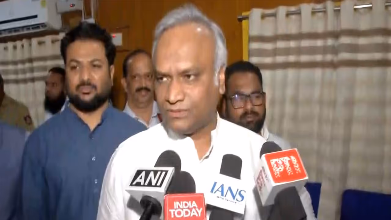 Minister Priyank Kharge (File Photo/ANI) Minister Priyank Kharge (File Photo/ANI)