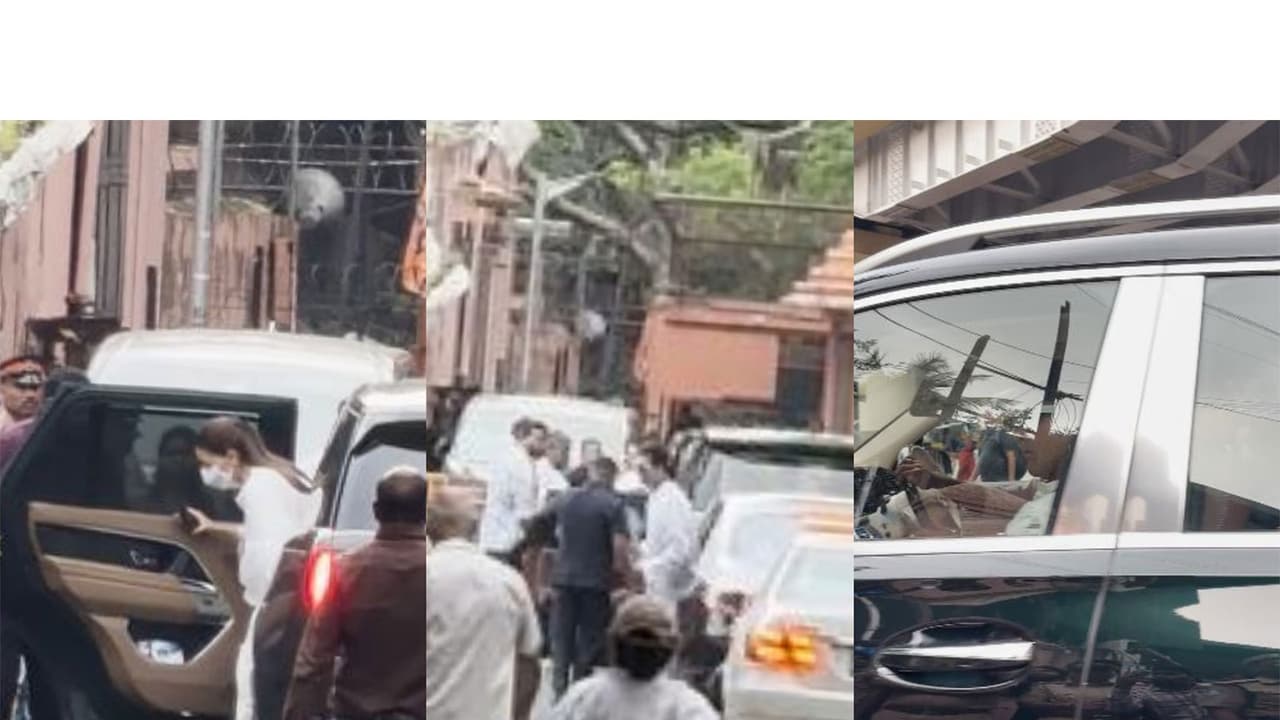 Alia Bhatt, Karan Johar, Farhan Akhtar (Photo/ANI) Alia Bhatt, Karan Johar, Farhan Akhtar (Photo/ANI)